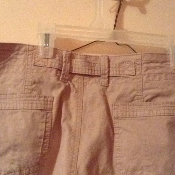 Nice Capris - Picture 3 of 4